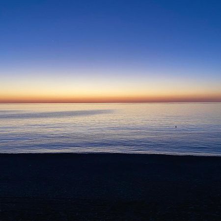 La Vie En Rose Hotel Kobuleti Eksteriør billede